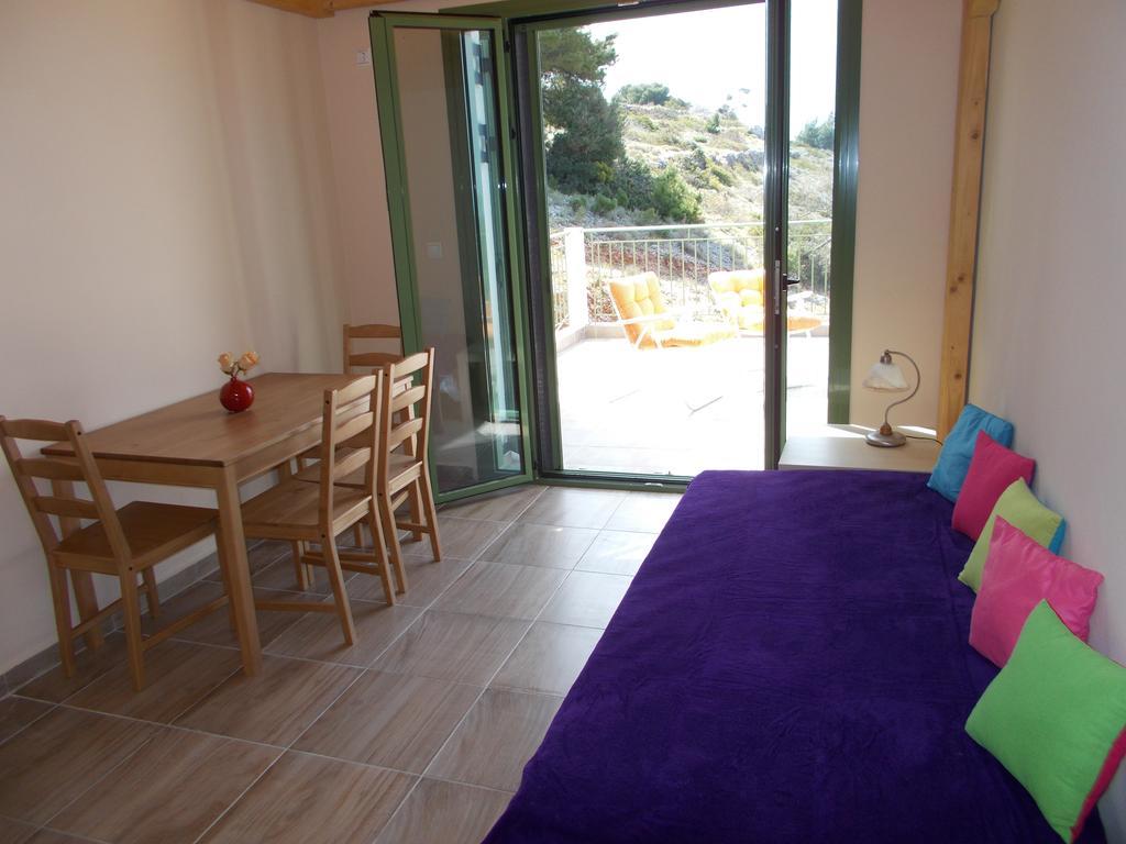 Porto Katsiki Blu Apartment Athánion Стая снимка